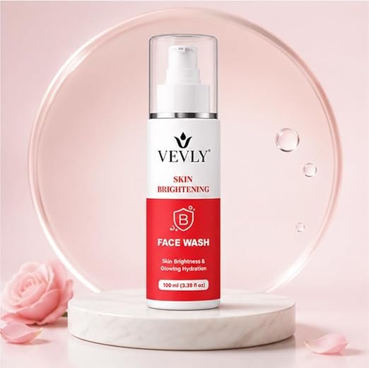 51pTB4u3rrL._SX522_ Face Wash, Foam, with Built-in Silicone Facial Brush, 100 ml, for Glowing Hydration (Skin brightening Facewash)